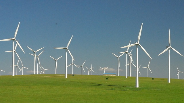 10月新疆弃风电量4亿千瓦时 同比减少22.5%