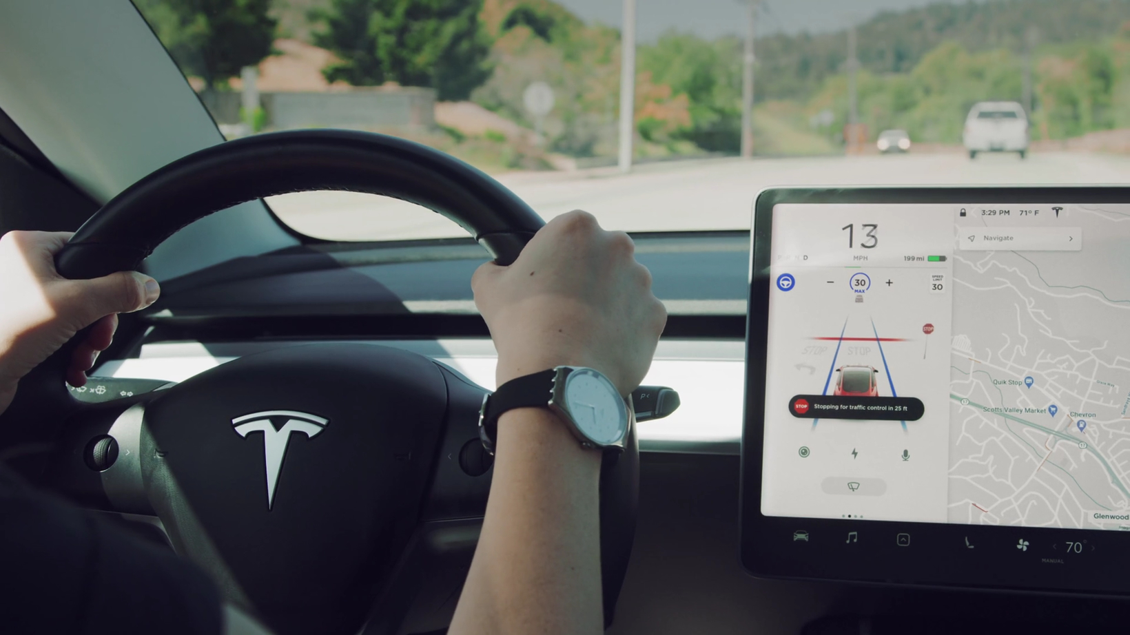 Πόσο θα κοστίζει το σύστημα Enhanced Autopilot της Tesla;