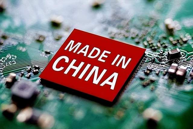 中国芯片表态，ASML需要明确态度了，不然将彻底失去中国市场