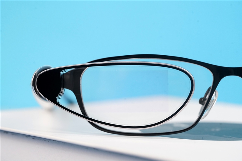 智能眼鏡終於從玩具變工具！OPPO Air Glass評測：解鎖智慧生活的第三塊屏幕